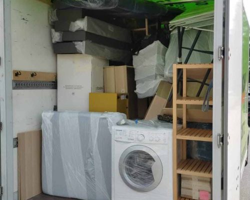 Traslochi a Sesto San Giovanni - fase di carico